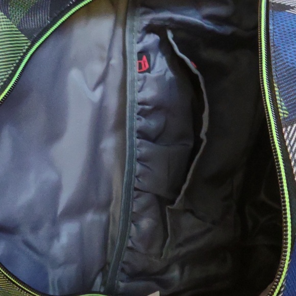 NWT Fila Backpack - Picture 3 of 5